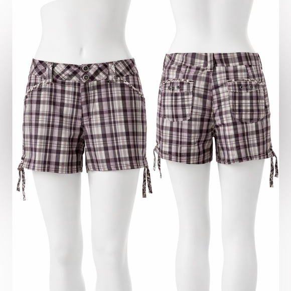 Rewind Pants - Rewind Juniors Plaid Y2K Boho Cargo Shorts w/ Floral Trim & Tie Hem | Size 15